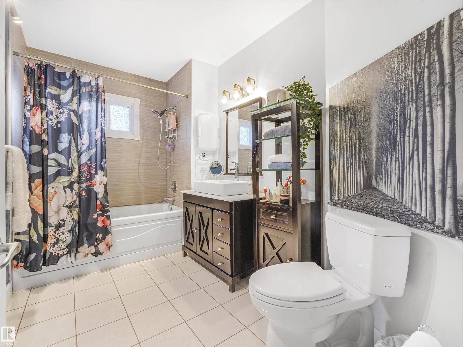 Photo 26 of 9573 83 St Nw, Edmonton AB