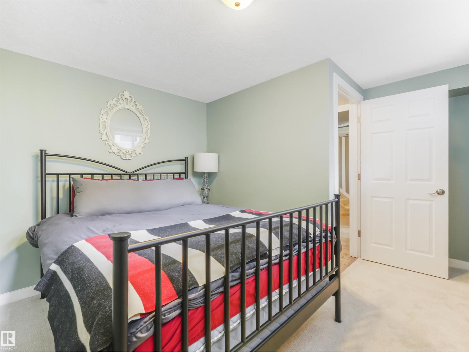 Photo 32 of 9573 83 St Nw, Edmonton AB