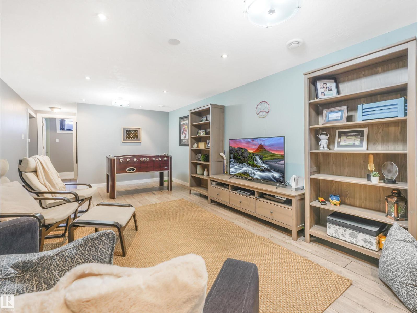 Photo 37 of 9573 83 St Nw, Edmonton AB
