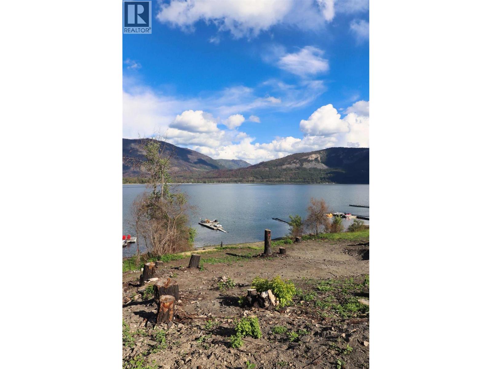 1419 LITTLE SHUSWAP LAKE Road, Chase
