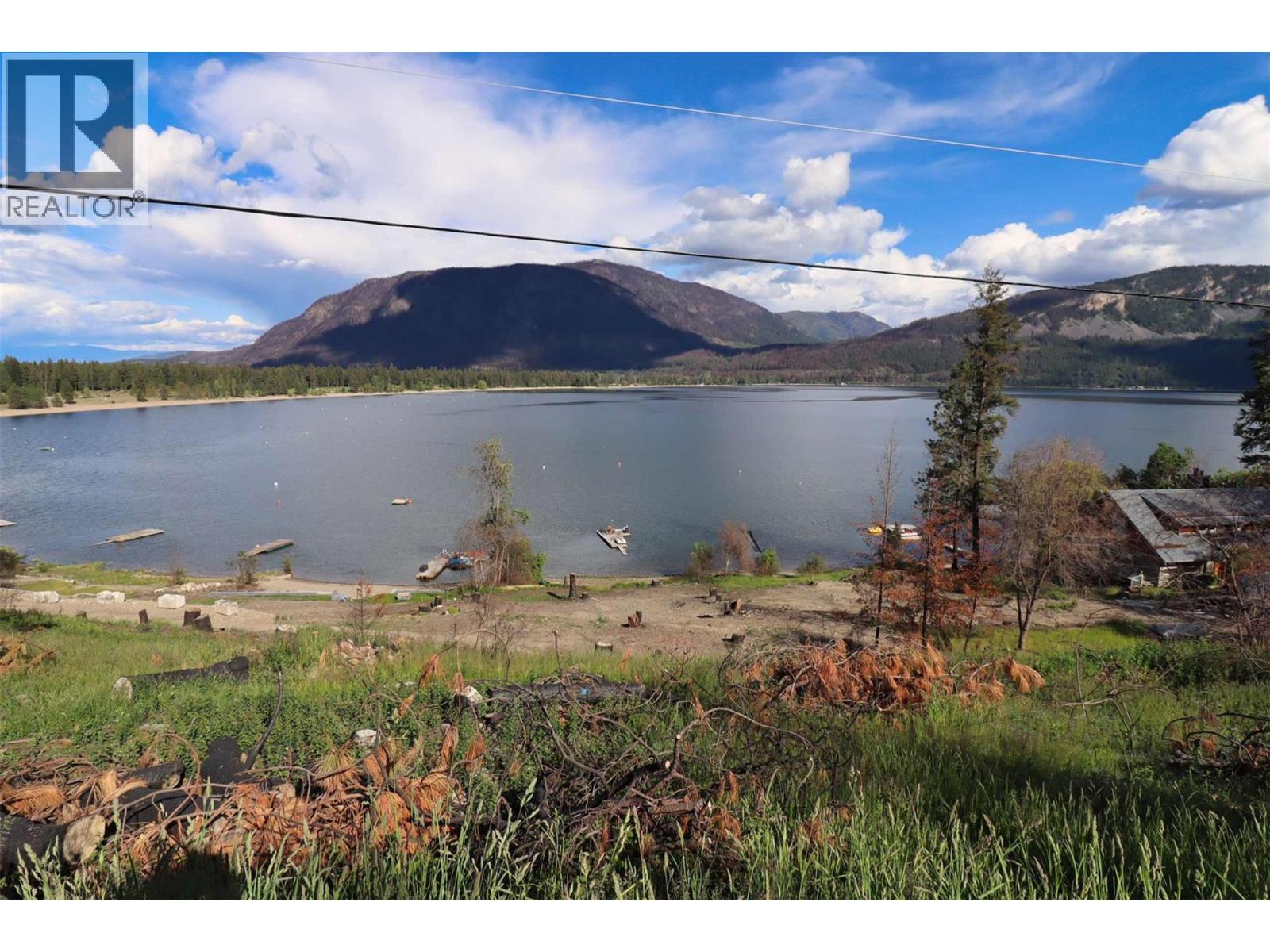 1419 LITTLE SHUSWAP LAKE Road, Chase