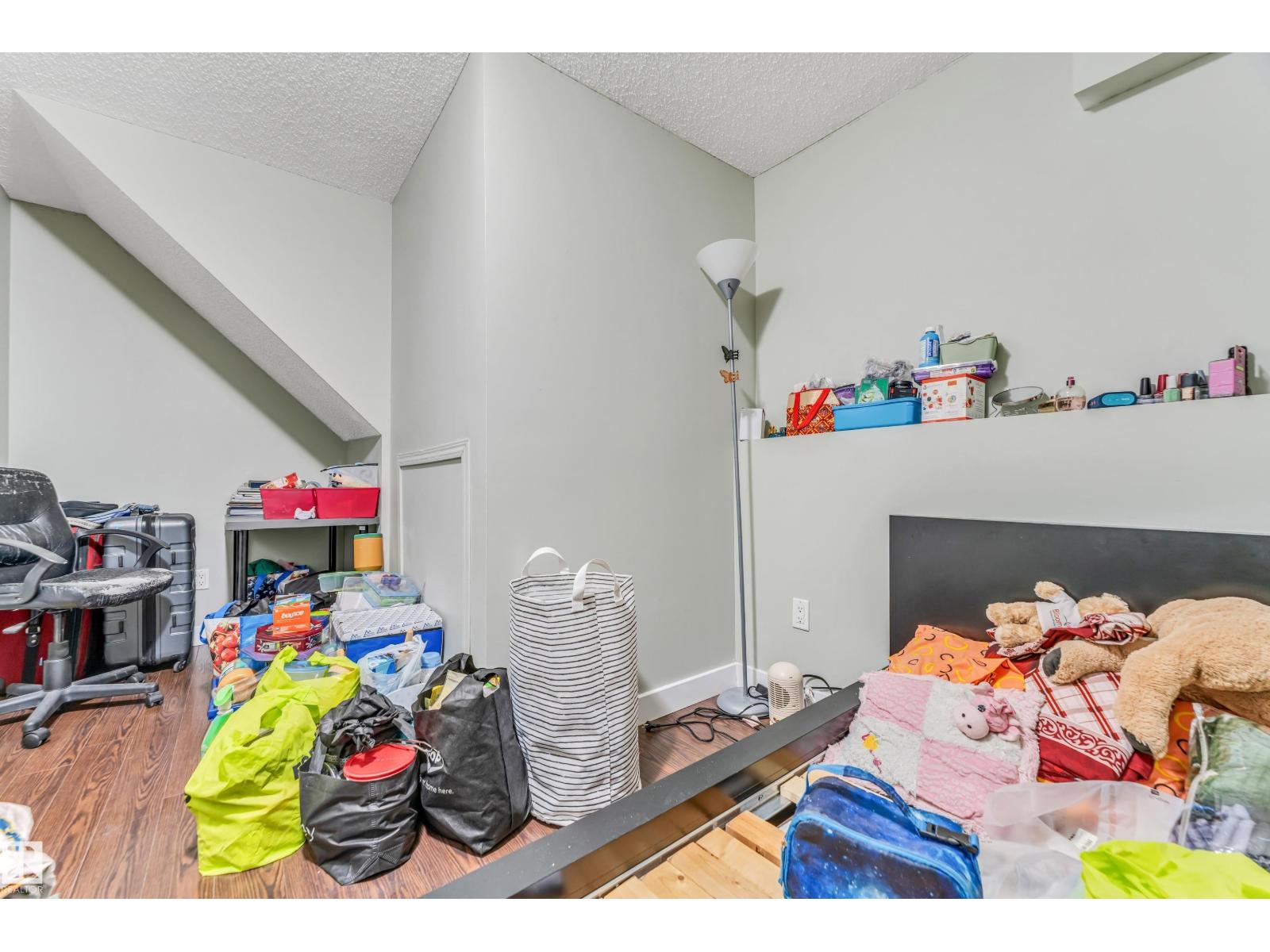 Photo 50 of 3923 67 St Nw, Edmonton AB