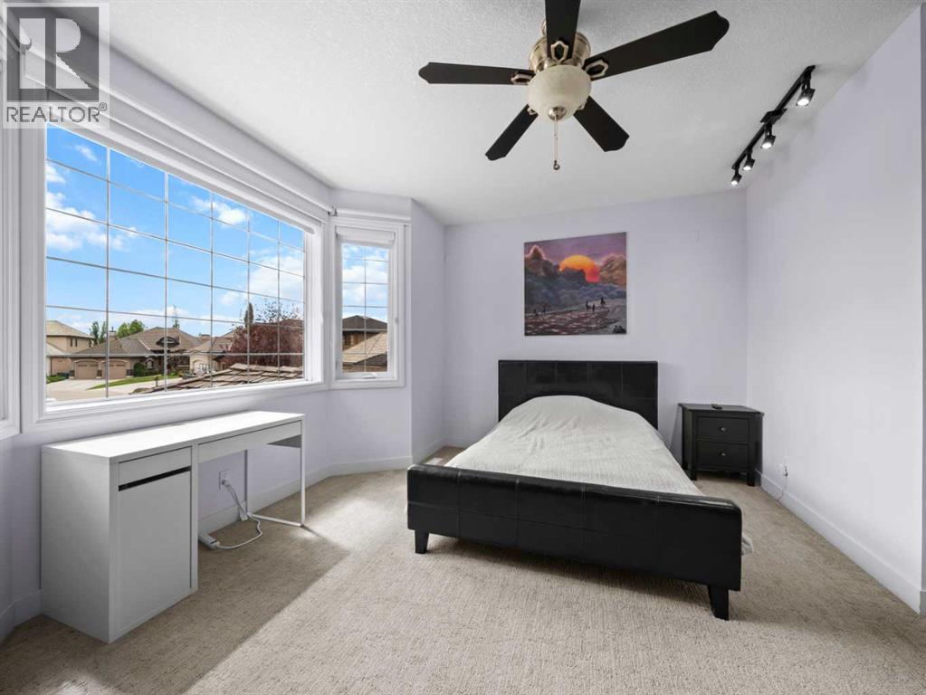 Single Family House for Sale in  Evergreen Mews SW Evergreen Calgary 