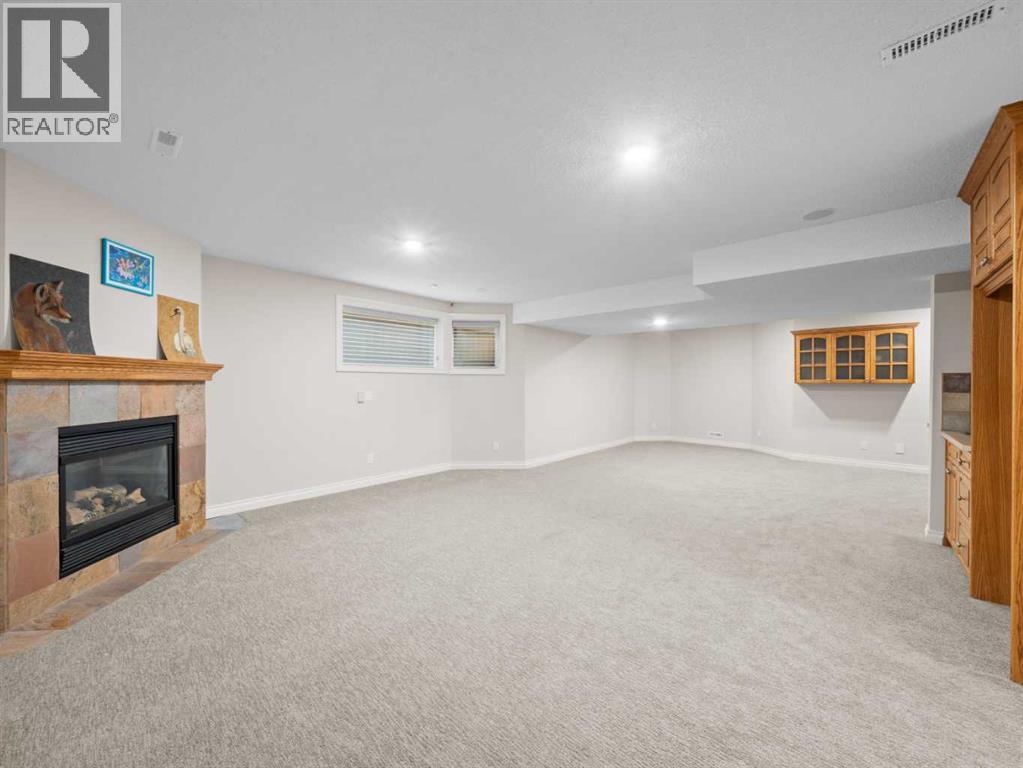 Single Family House for Sale in  Evergreen Mews SW Evergreen Calgary 