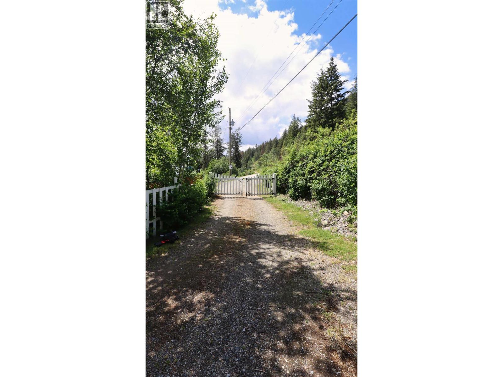 Photo 4 of 1065 Little Shuswap Lake Road, Chase BC