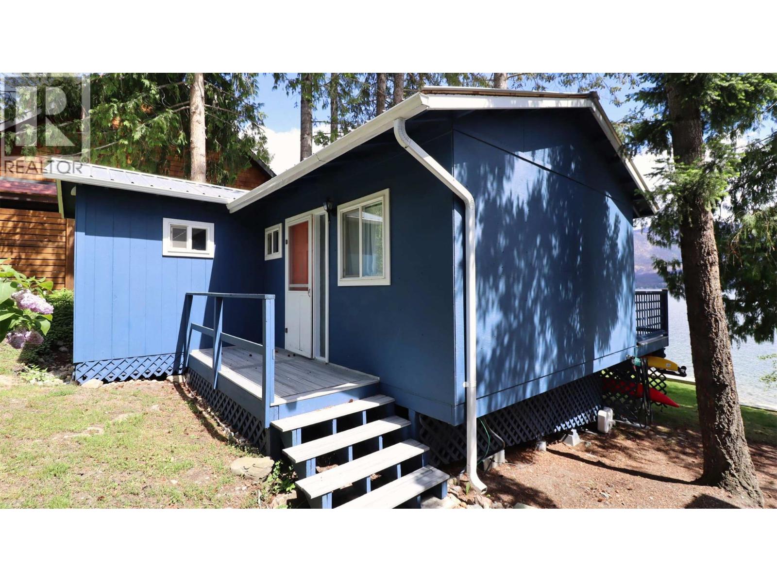 Photo 31 of 1065 Little Shuswap Lake Road, Chase BC