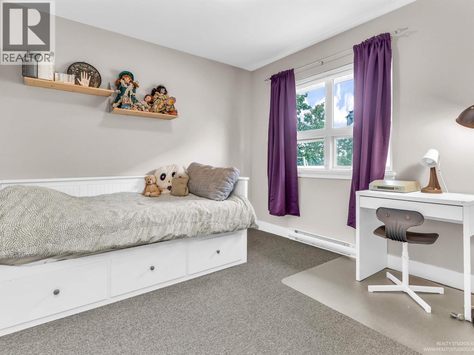 6 238 CAMATA STREET, New Westminster