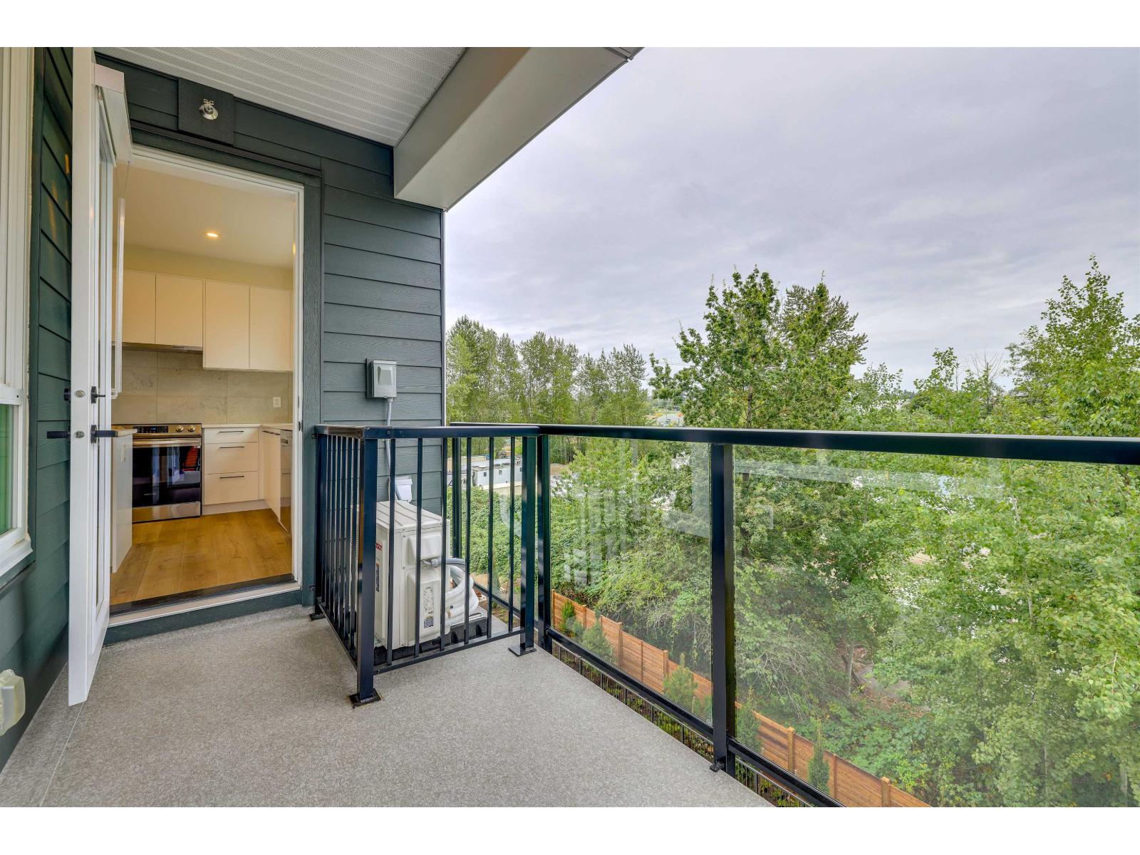 Photo 17 of 522 8117 200 A Street, Langley BC
