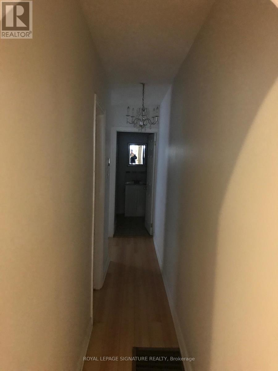 Photo 2 of Main 79 Berkshire Avenue, Toronto ON
