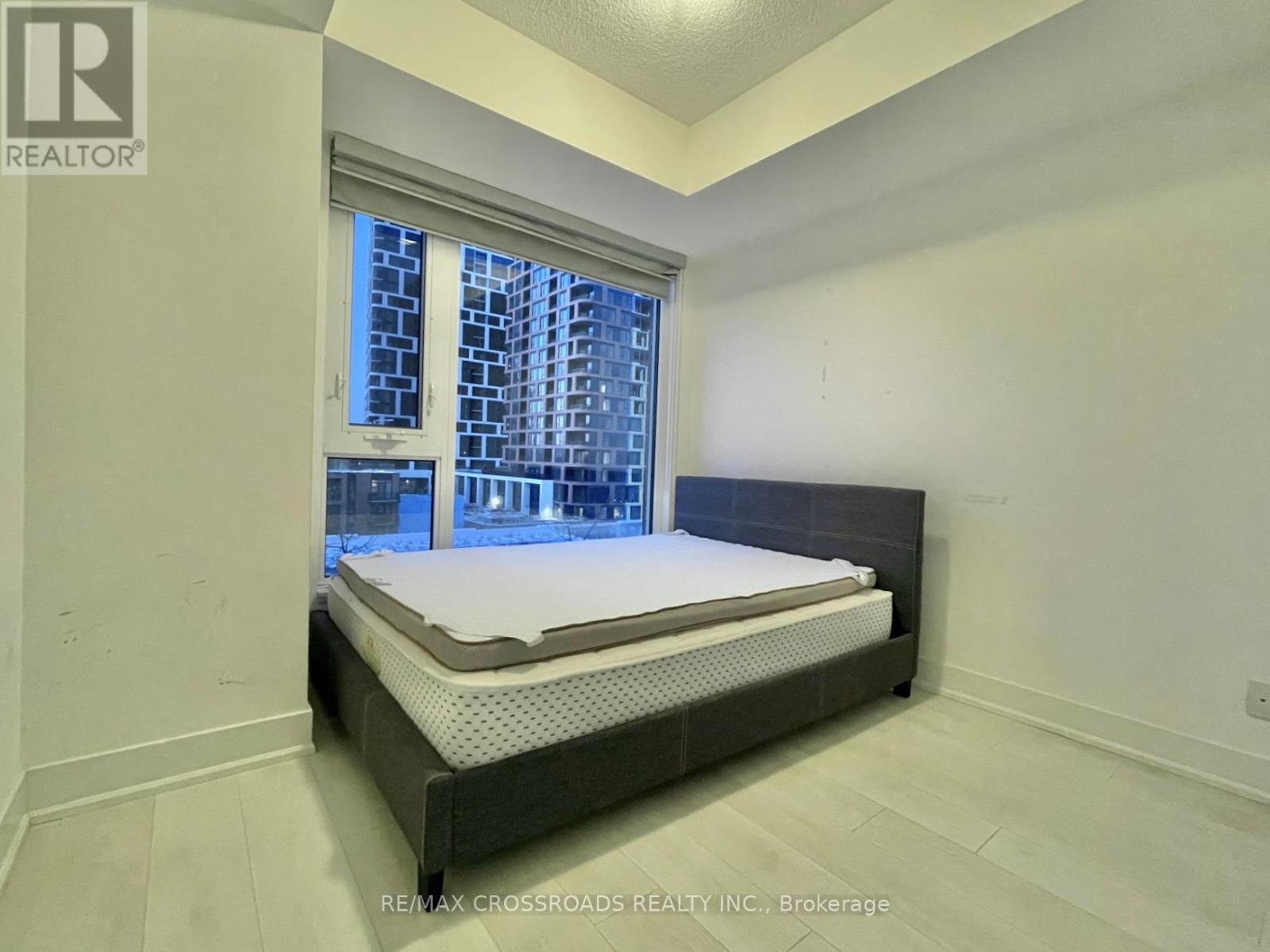 Photo 7 of 801 180 Enterprise Boulevard, Markham ON