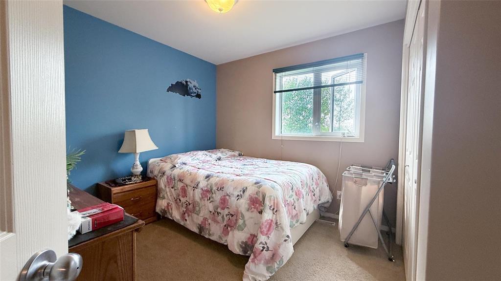 Photo 16 of 432 Croteau Street, St Pierrejolys MB