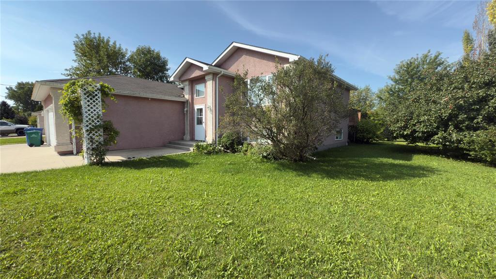 Photo 45 of 432 Croteau Street, St Pierrejolys MB