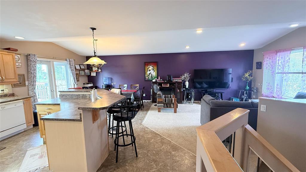 Photo 8 of 432 Croteau Street, St Pierrejolys MB