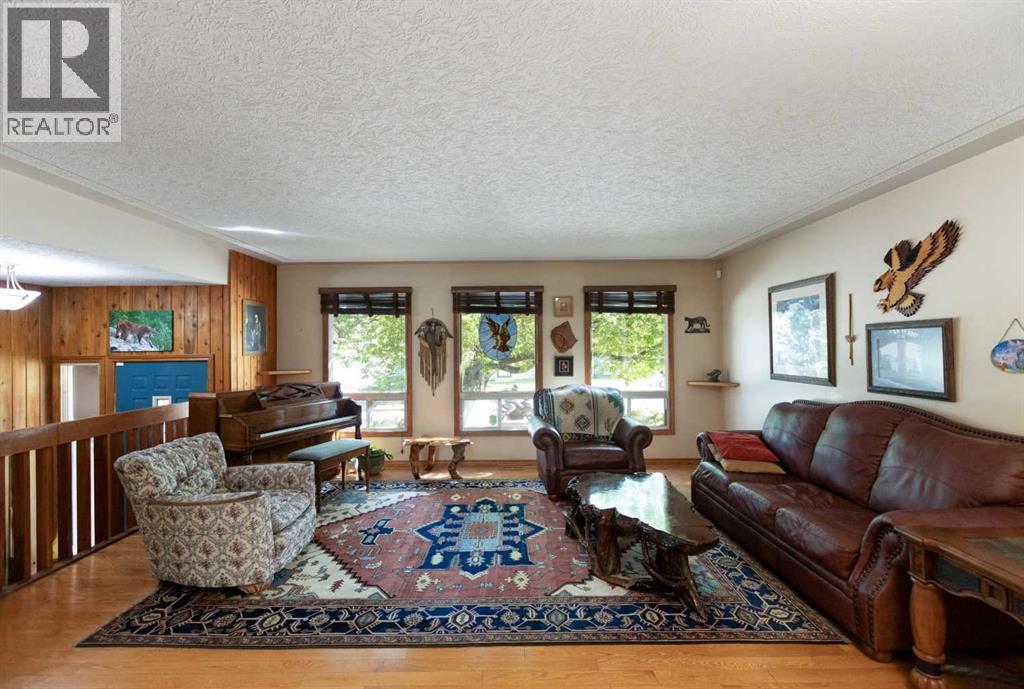 Photo 8 of 128 Norby Crescent, Red Deer AB