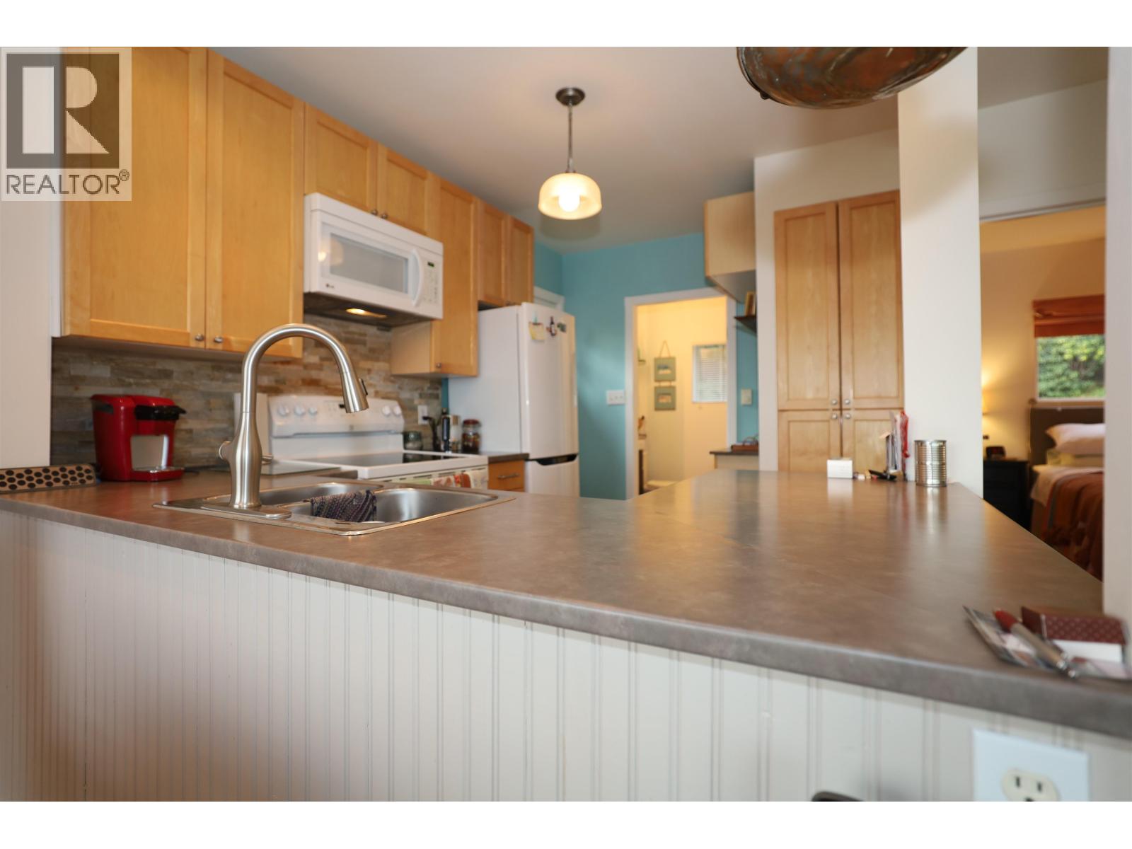 512 S FLETCHER ROAD, Gibsons