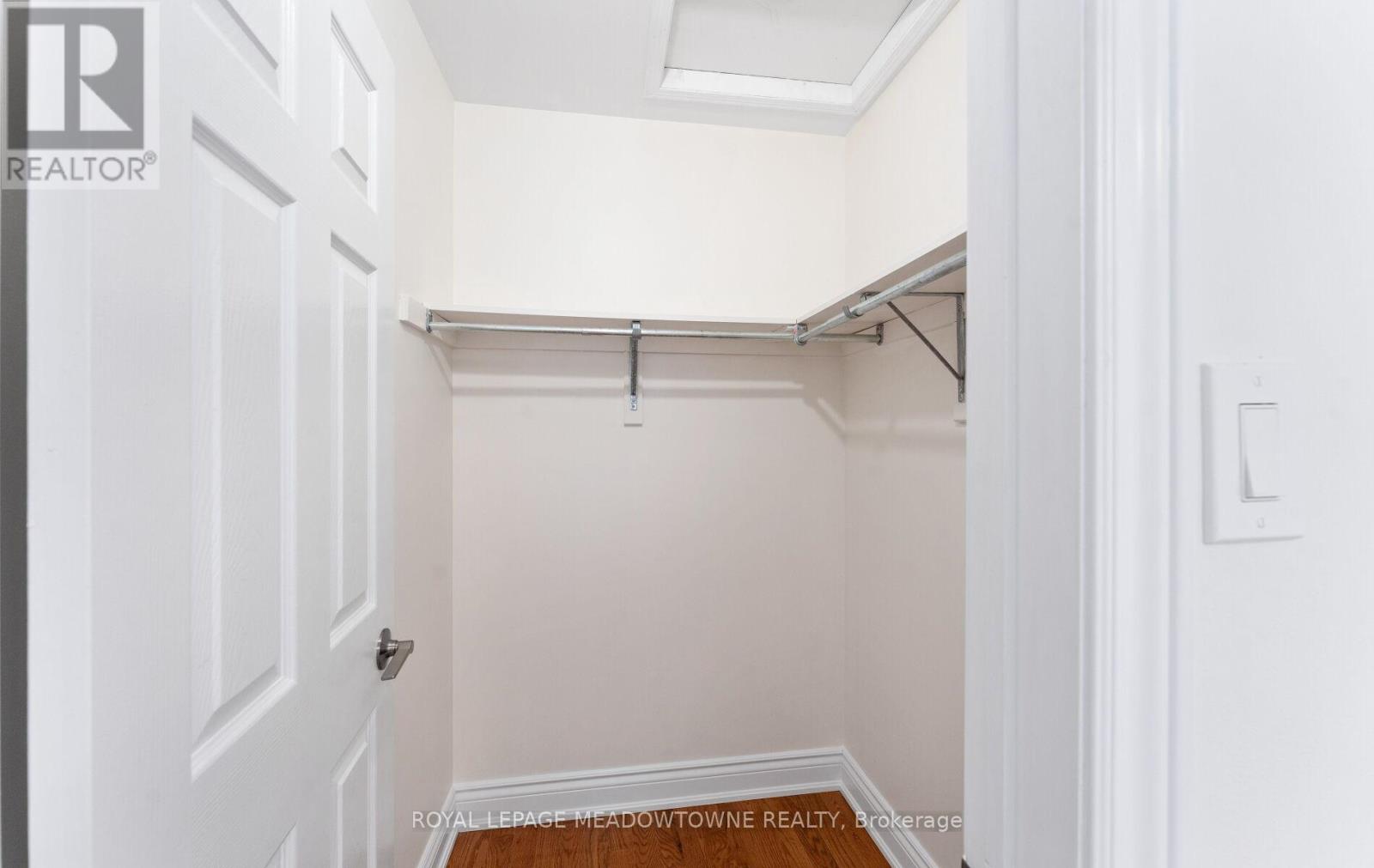 Photo 24 of 3969 Bentridge Road, Mississauga ON