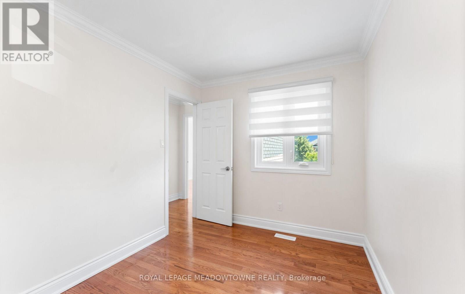 Photo 25 of 3969 Bentridge Road, Mississauga ON