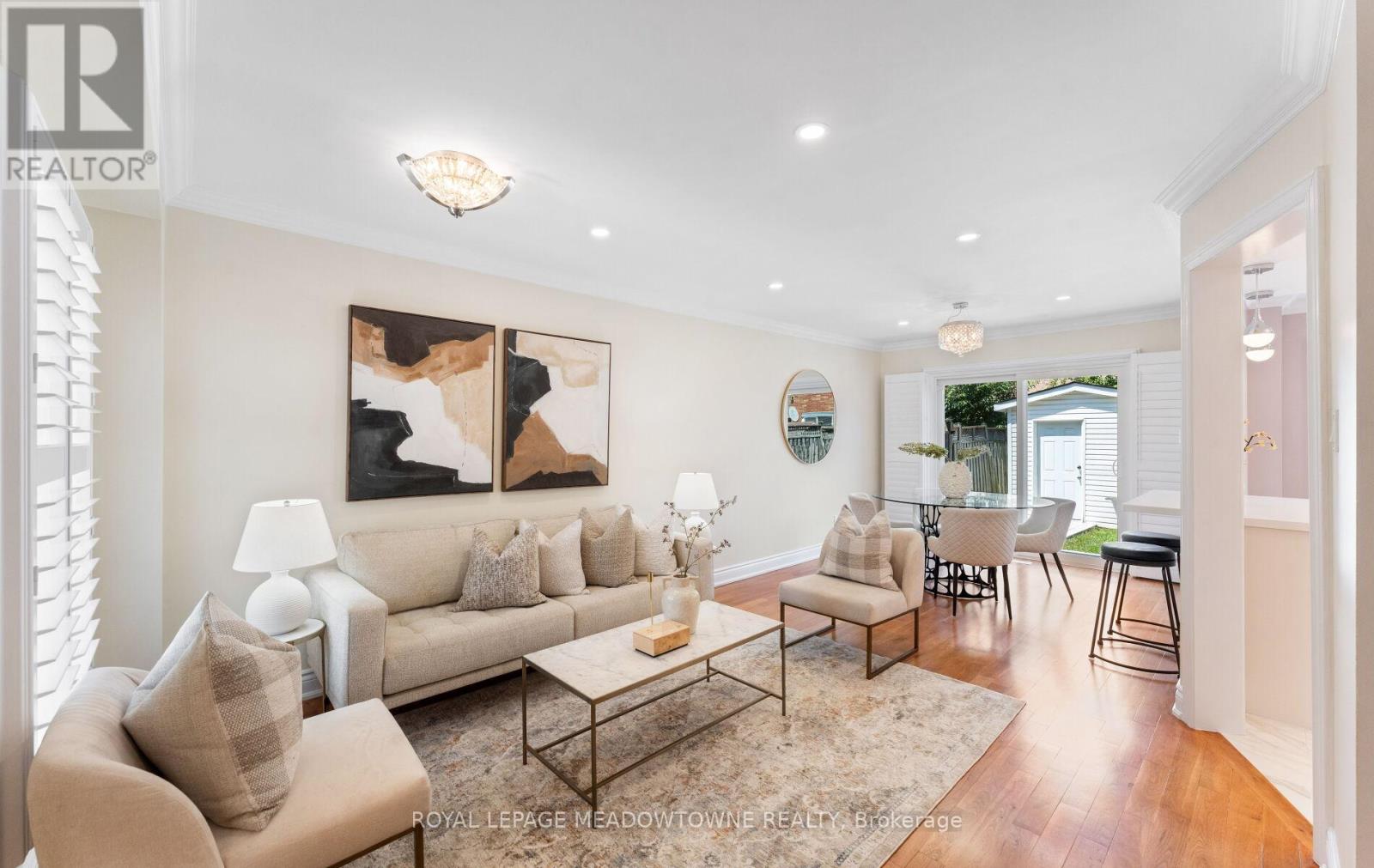 Photo 6 of 3969 Bentridge Road, Mississauga ON