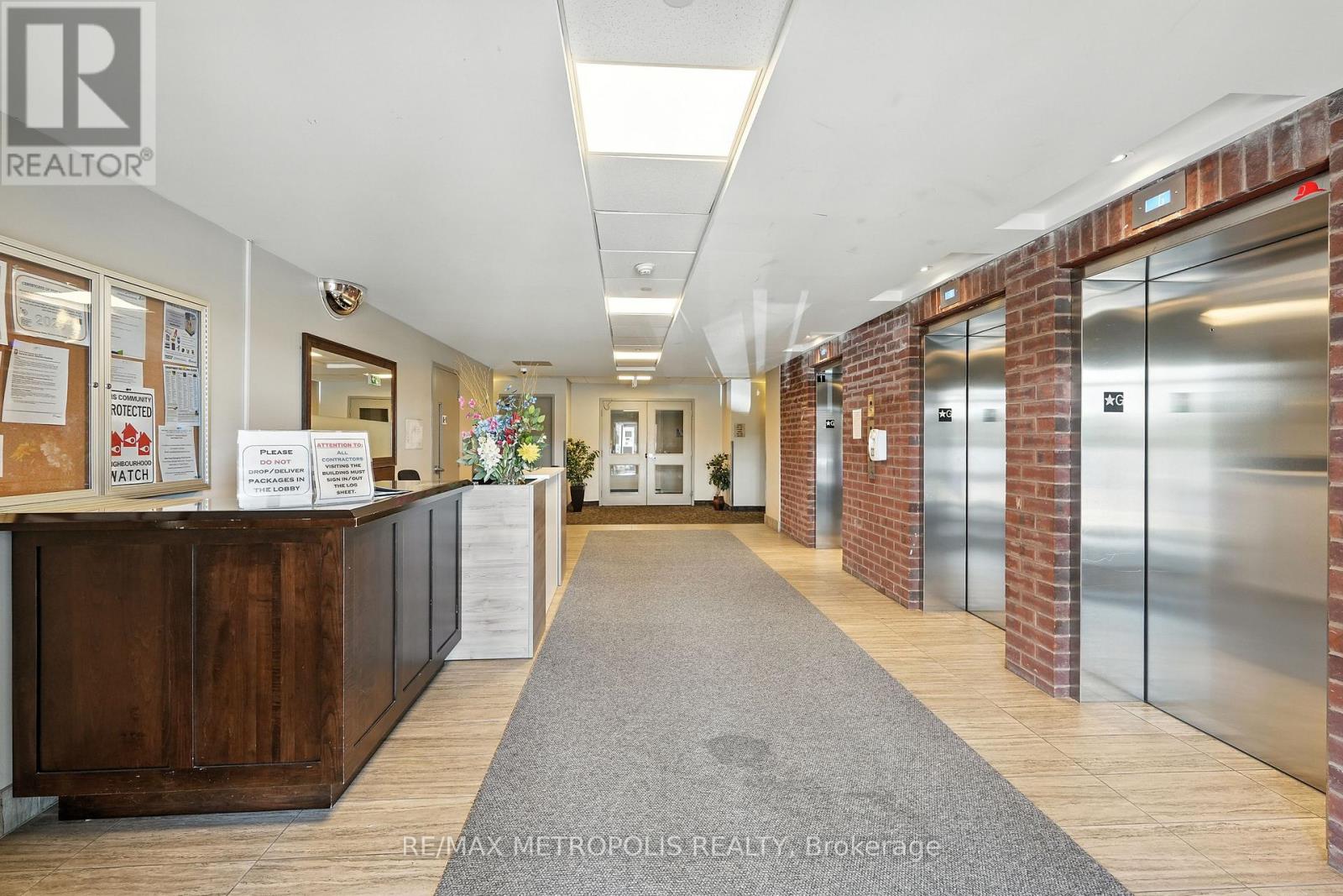 Photo 10 of 729 7325 Markham Road, Markham ON