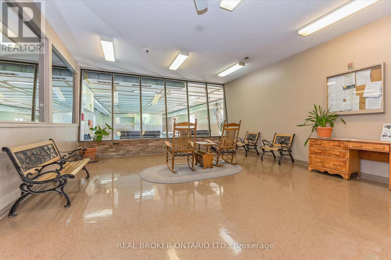 Photo 20 of 445 Pine Pass, Centre Wellington ON