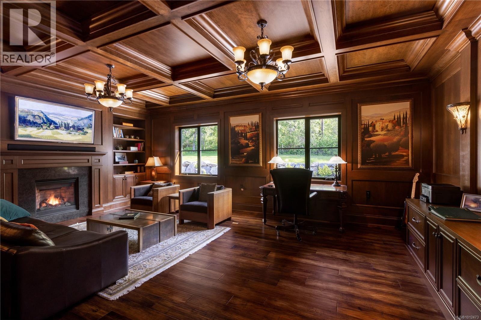 11325 Chalet Rd, North Saanich