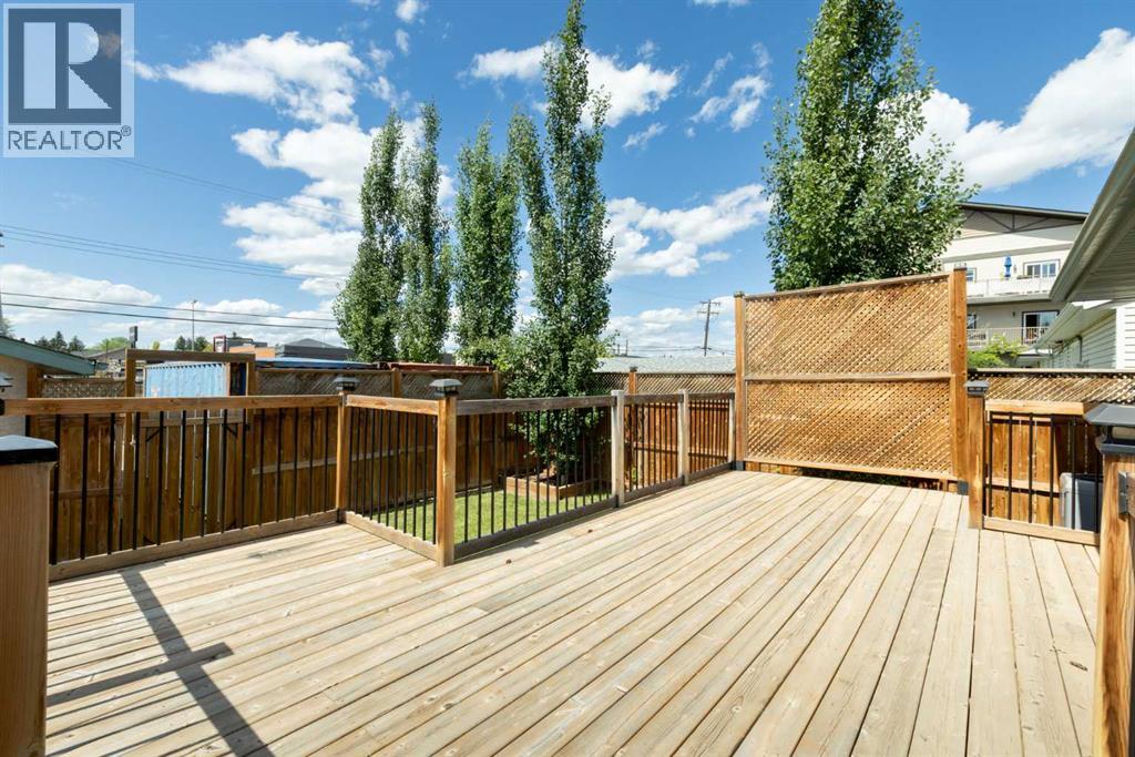 Photo 24 of 3418 49 Avenue, Red Deer AB