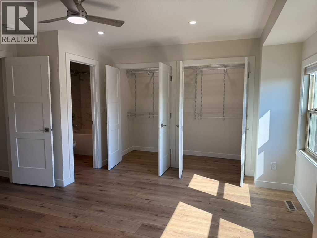 327 Addington Drive, Red Deer