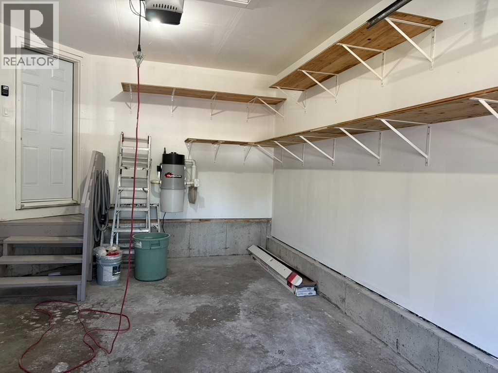 327 Addington Drive, Red Deer