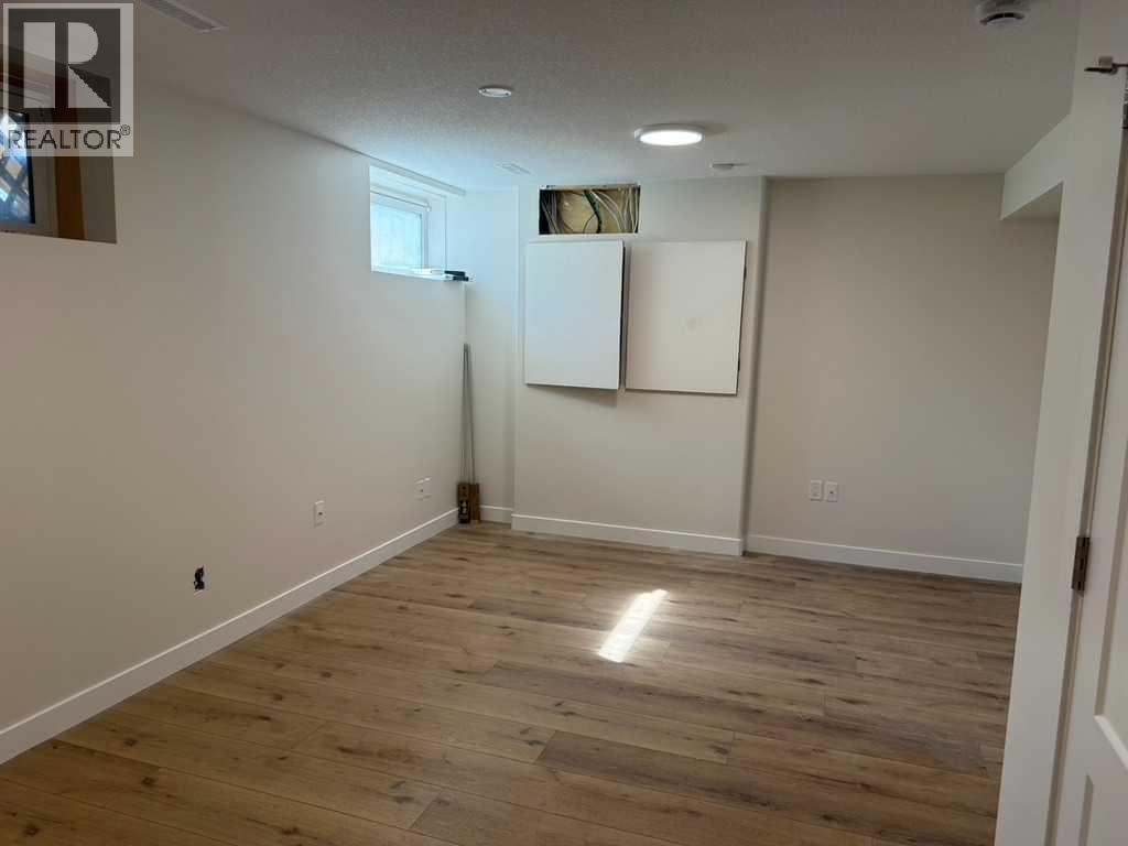 327 Addington Drive, Red Deer