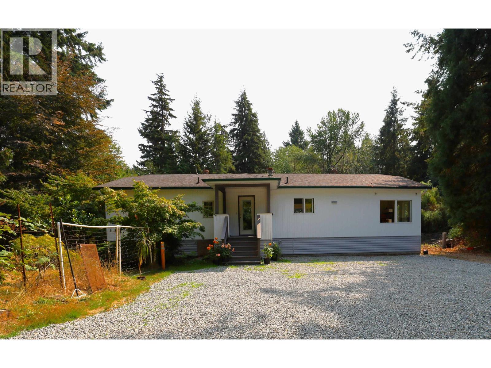 1161 ROSAMUND ROAD, Gibsons