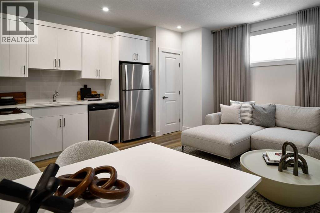 Photo 20 of 15353 1 Street Nw, Calgary AB