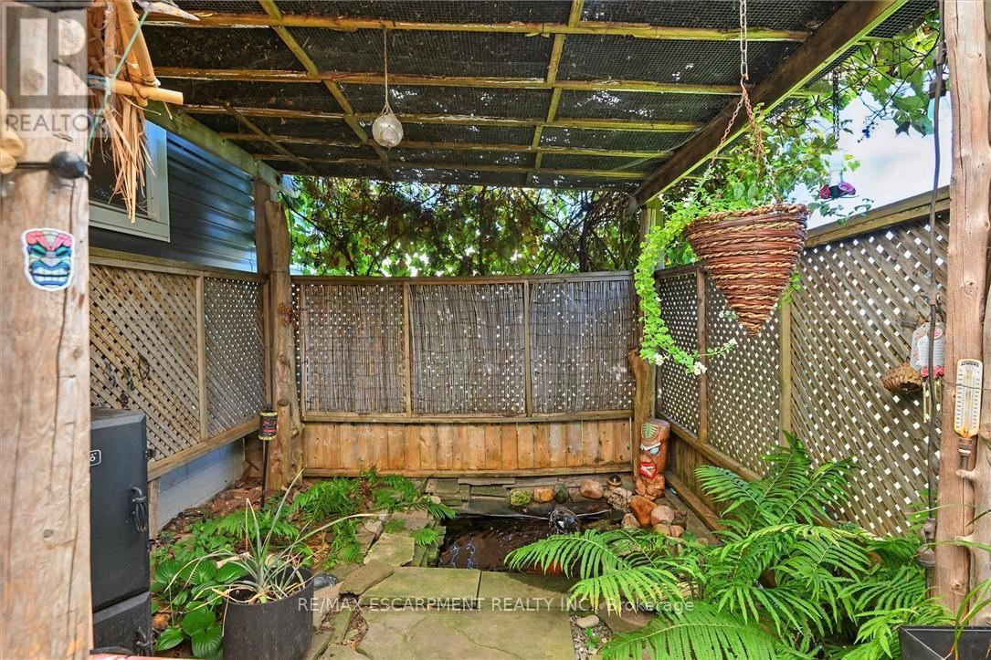 Photo 33 of 8554 Haldibrook Road, Hamilton ON