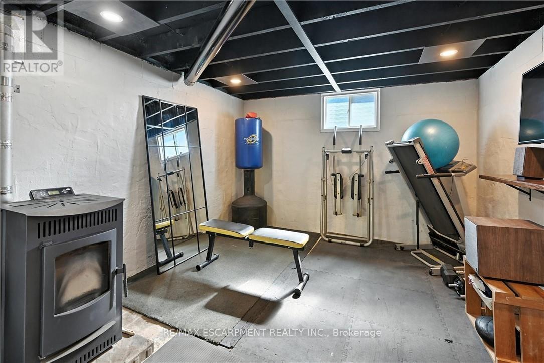 Photo 31 of 8554 Haldibrook Road, Hamilton ON