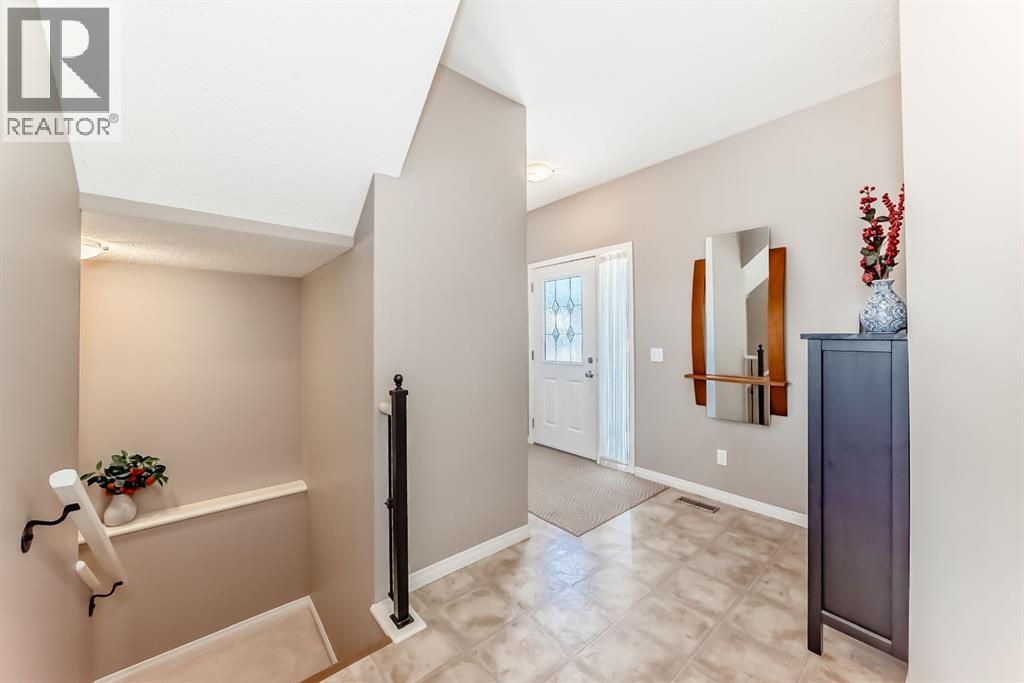 Photo 18 of 3 Saddlecrest Terrace Ne, Calgary AB