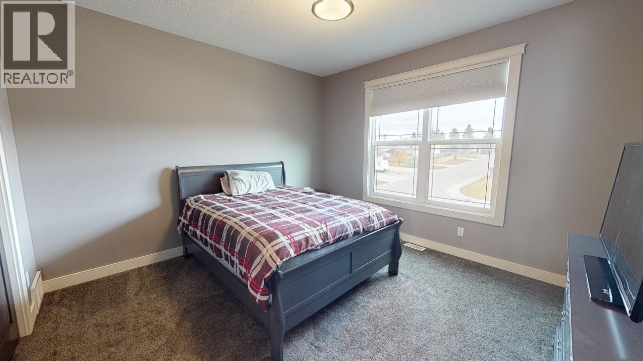Photo 35 of 10712 109 Street, Fort St John BC