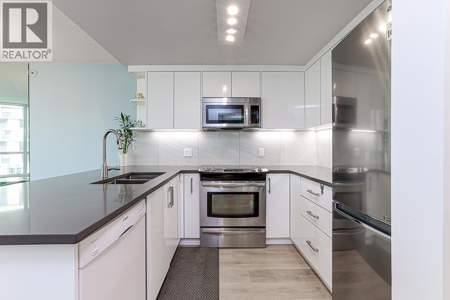Photo 11 of 501 555 Jervis Street, Vancouver BC