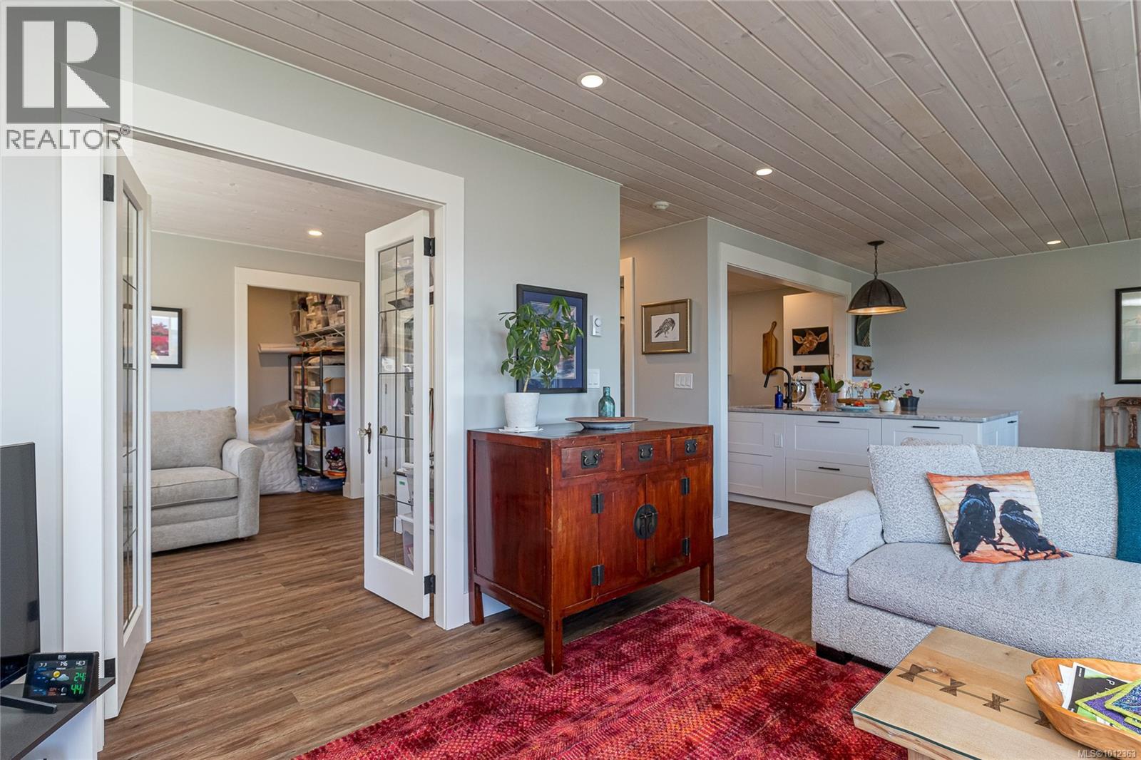 404 9958 Daniel St, Chemainus