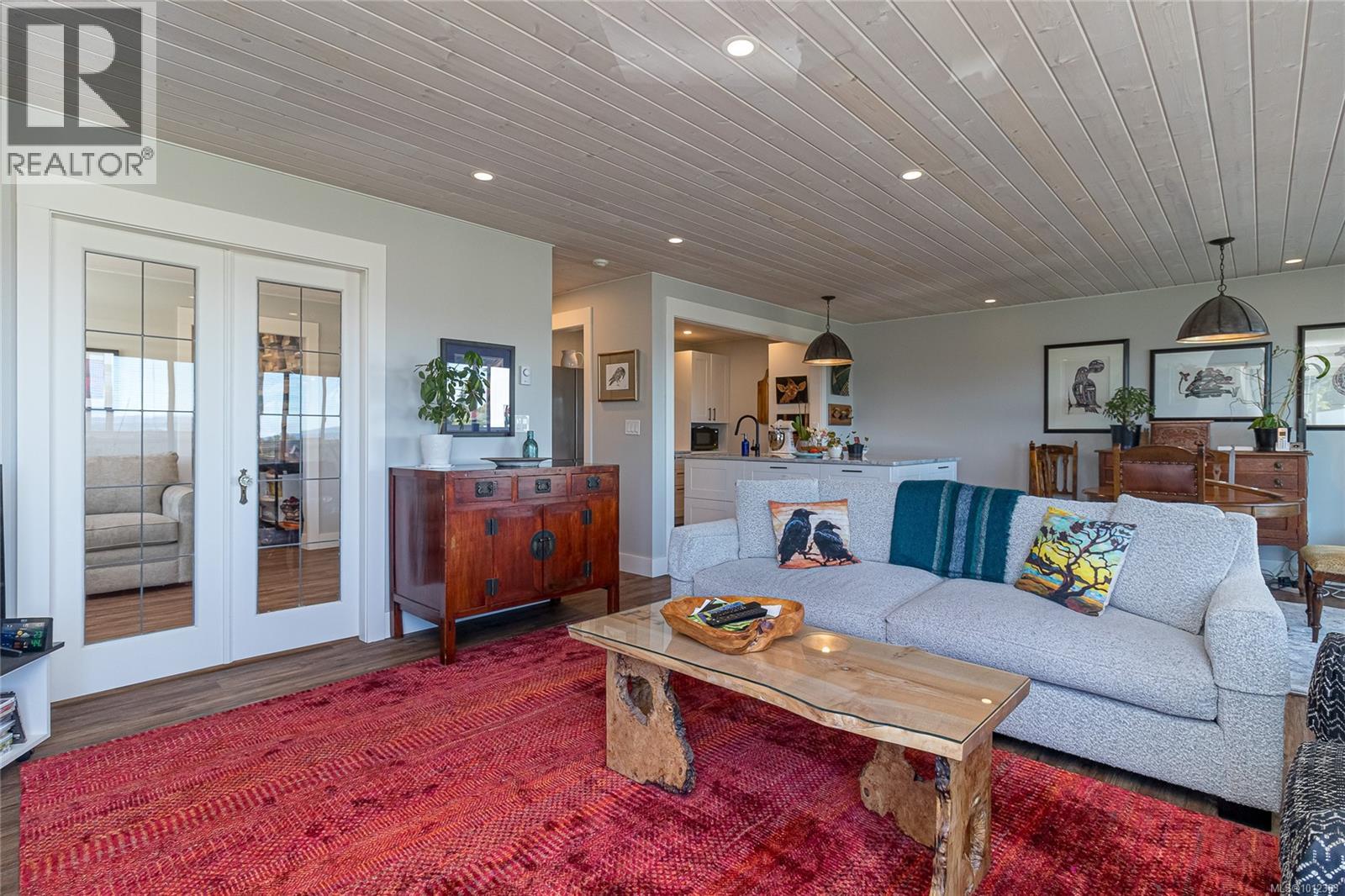 404 9958 Daniel St, Chemainus