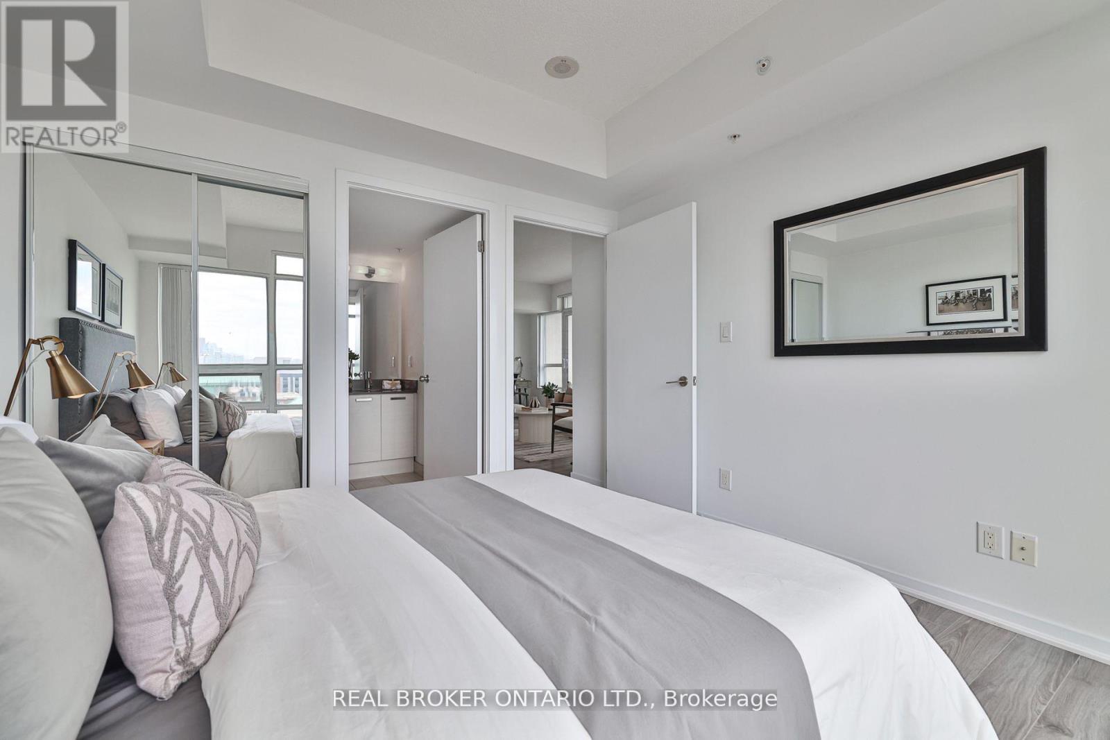 Photo 18 of 1129 68 Abell Street, Toronto ON