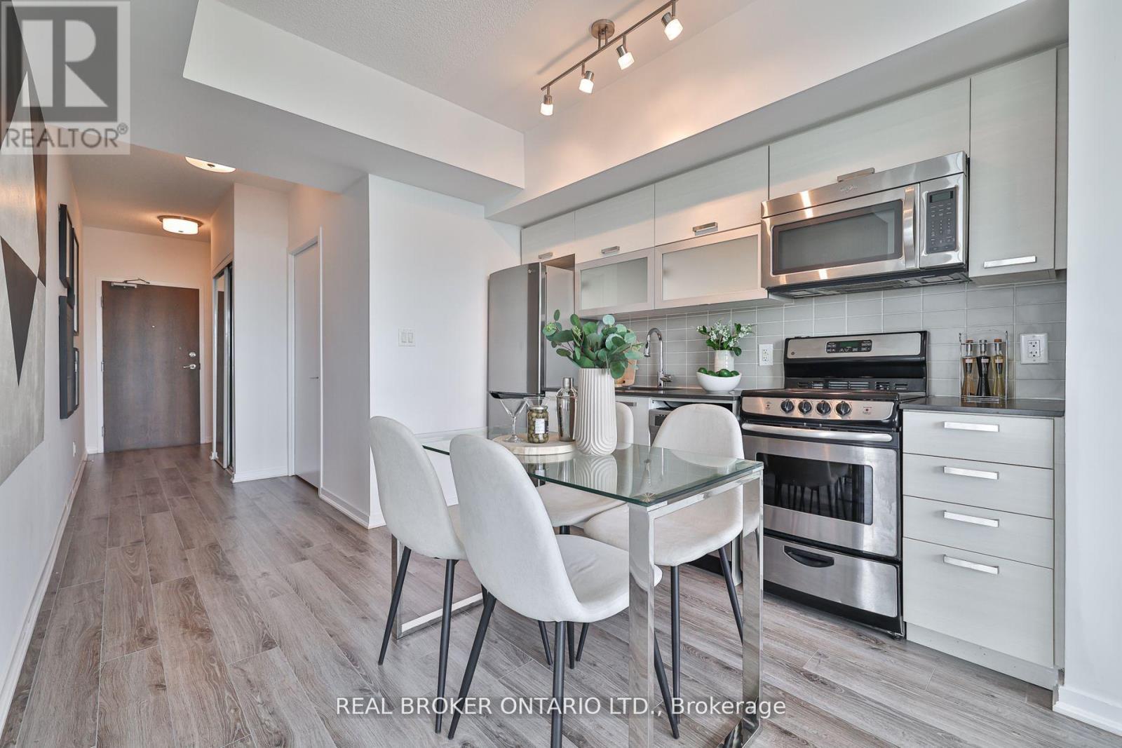 Photo 5 of 1129 68 Abell Street, Toronto ON