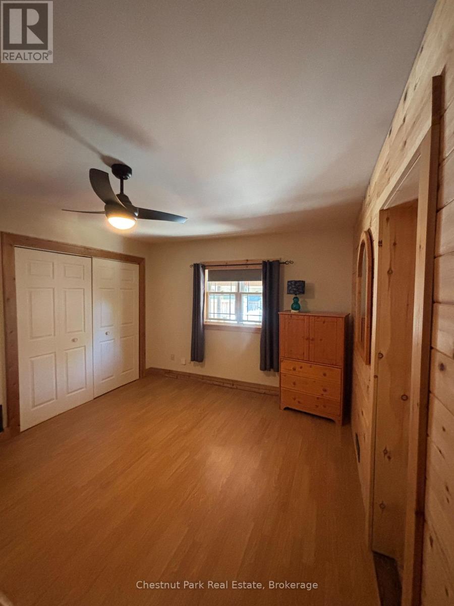 Photo 13 of 175 Crescent Drive, Gravenhurst ON