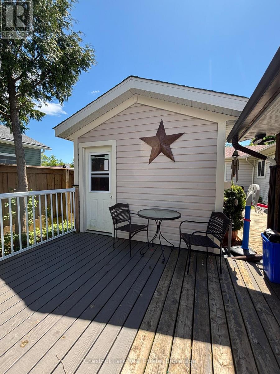 Photo 34 of 175 Crescent Drive, Gravenhurst ON