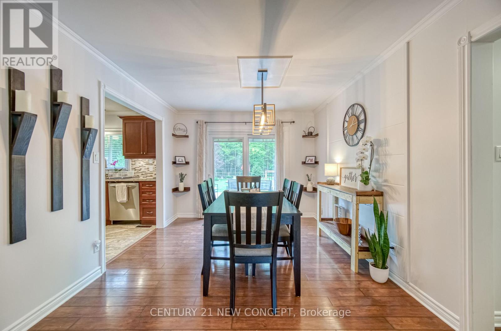 Photo 10 of 5531 Black River Road, Georgina ON