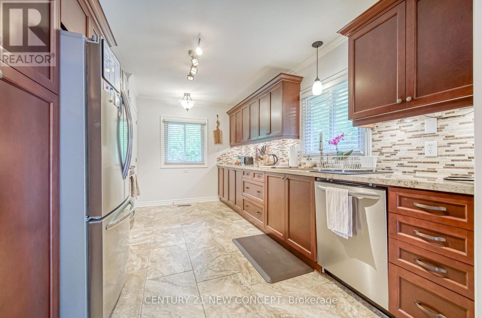 Photo 14 of 5531 Black River Road, Georgina ON