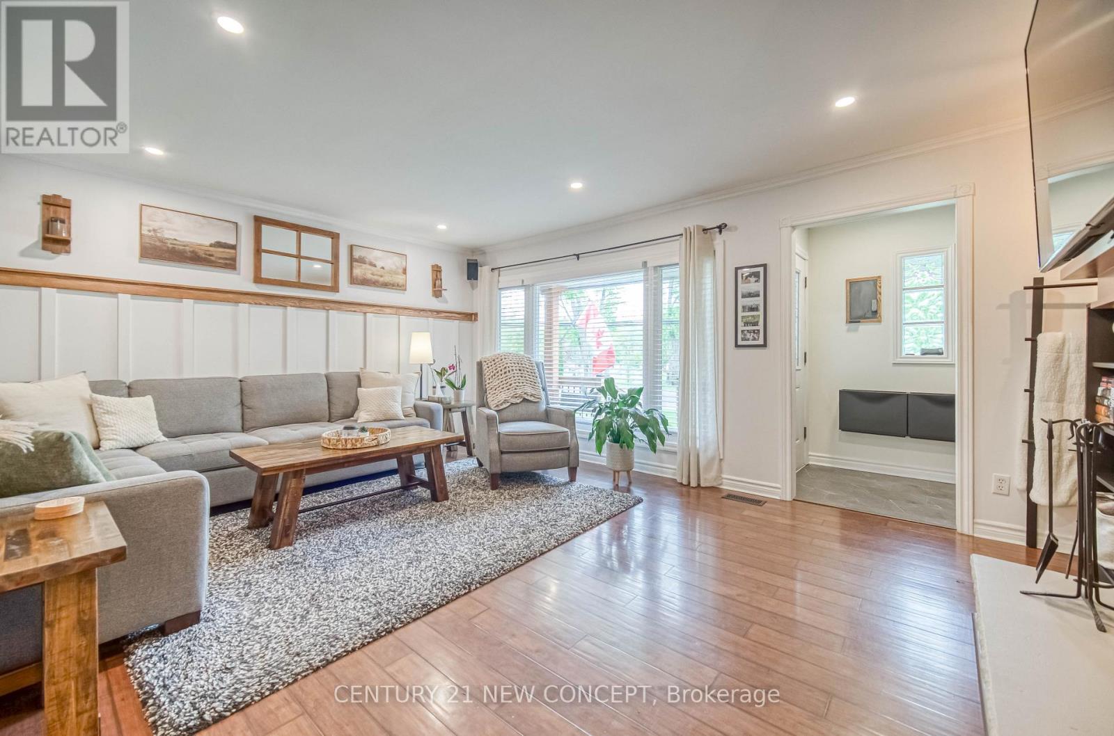 Photo 6 of 5531 Black River Road, Georgina ON