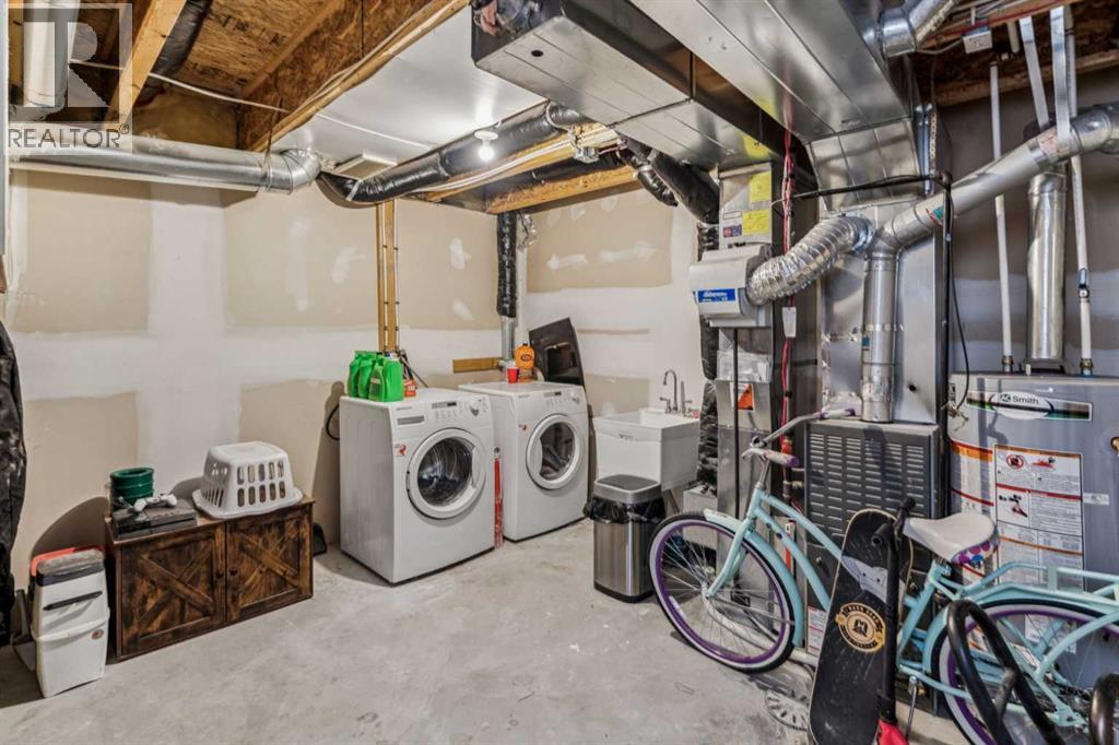 Photo 16 of 3096 New Brighton Gardens Se, Calgary AB