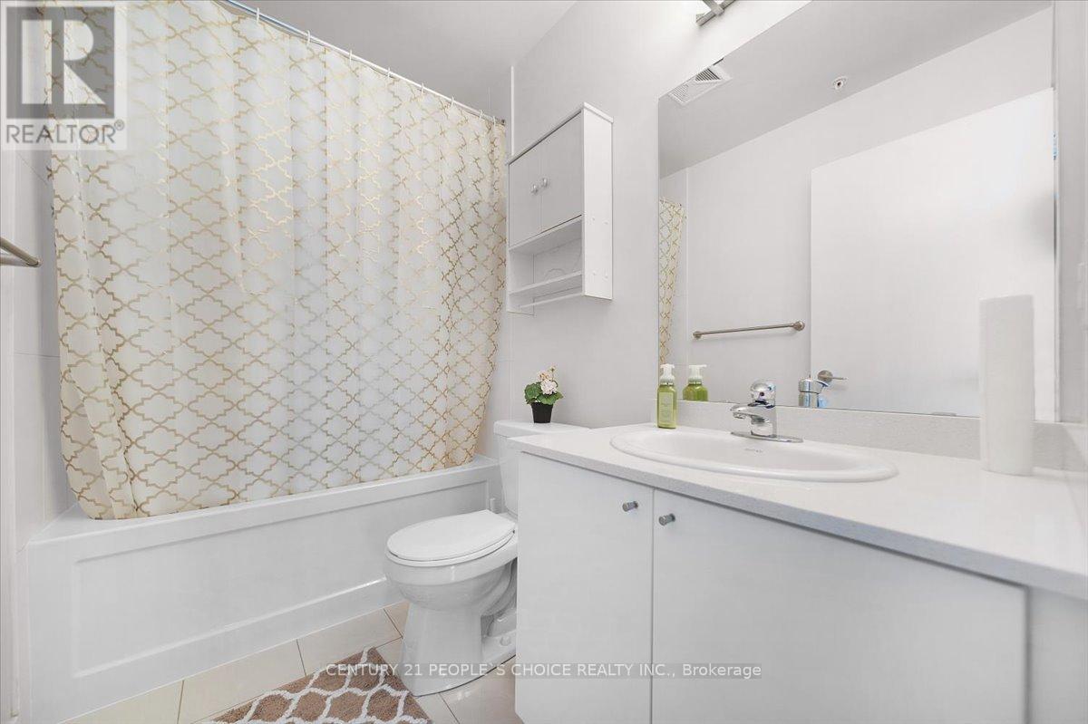 Photo 9 of 2302 3985 Grand Park Drive, Mississauga ON