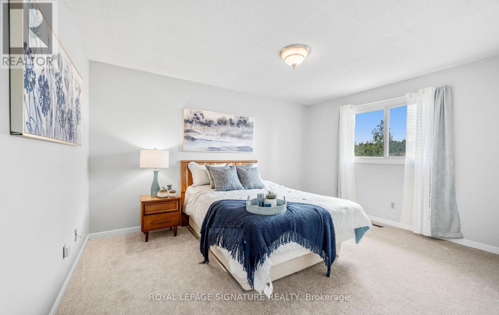 Photo 20 of 4205 Sawmill Valley Drive, Mississauga ON