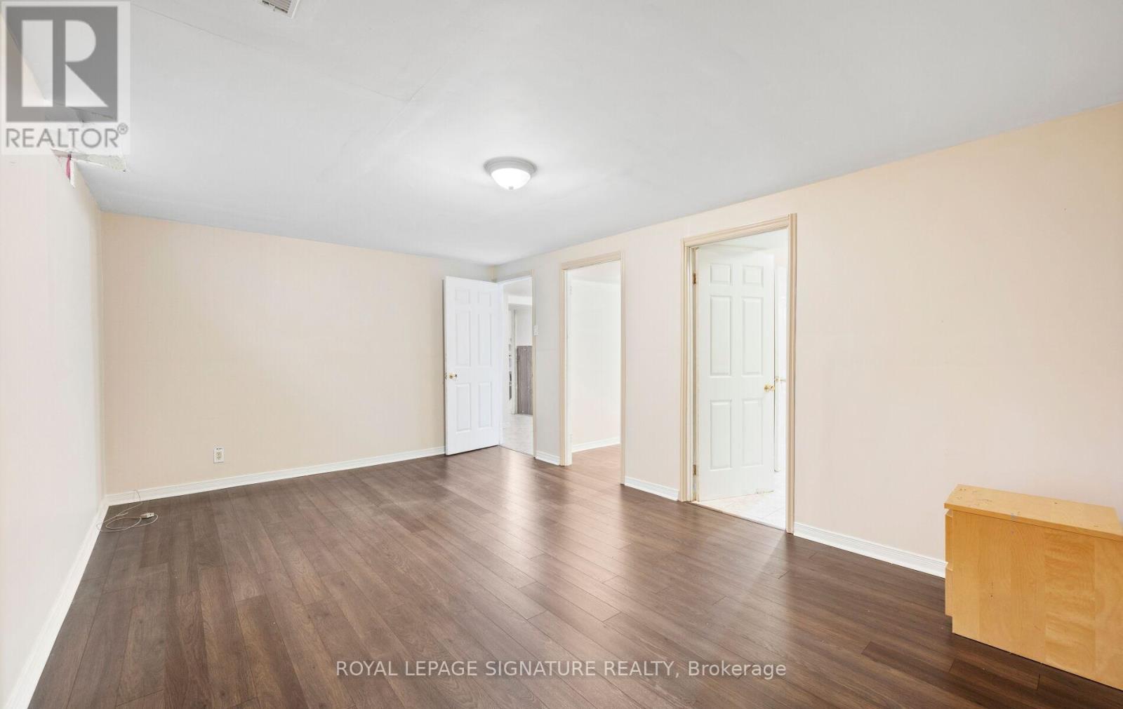 Photo 26 of 4205 Sawmill Valley Drive, Mississauga ON