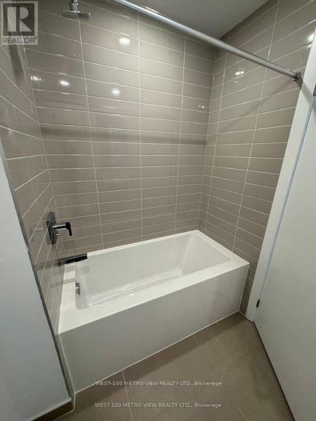 Photo 6 of 2402 430 Square One Drive, Mississauga ON